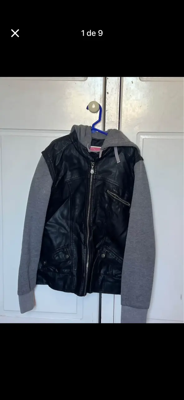 Chaqueta combinada negra y gris
