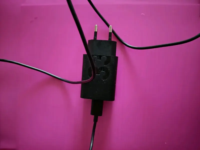 Se vende por renovación celular Motorola g24 power
