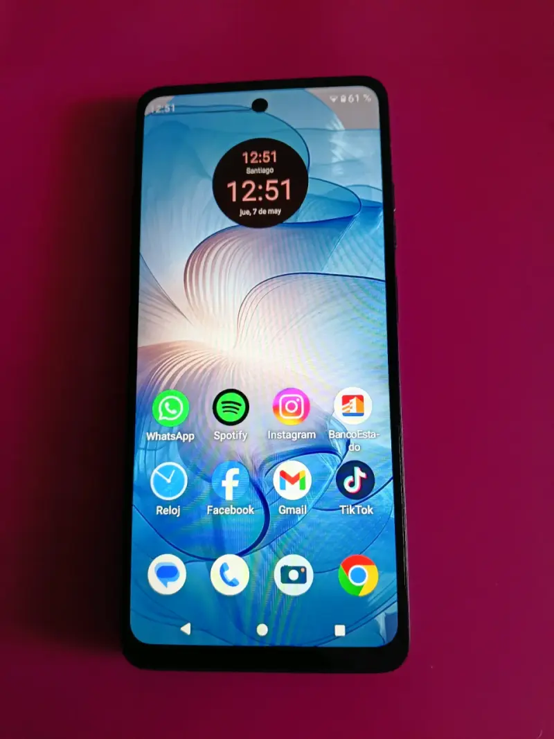 Se vende por renovación celular Motorola g24 power - 4