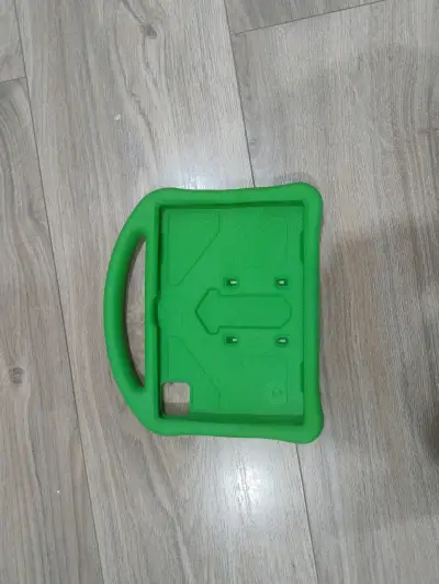 Funda verde para tablet - miniatura 1
