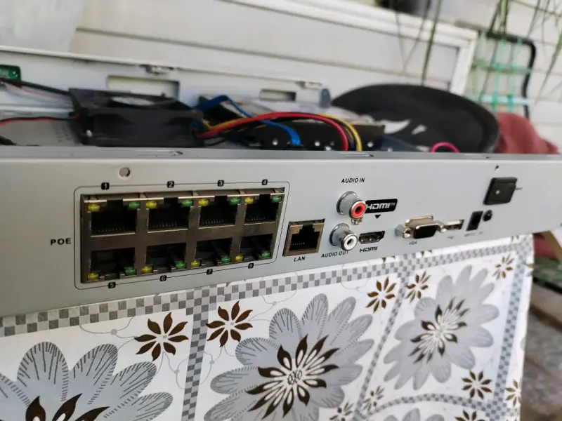 NVR DE 8 PUERTOS - 3