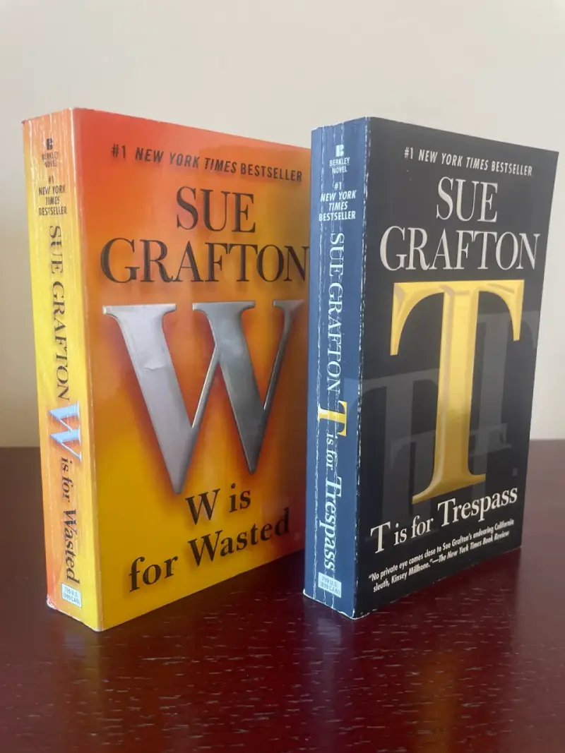 Libros Sue Grafton W y T en Inglés