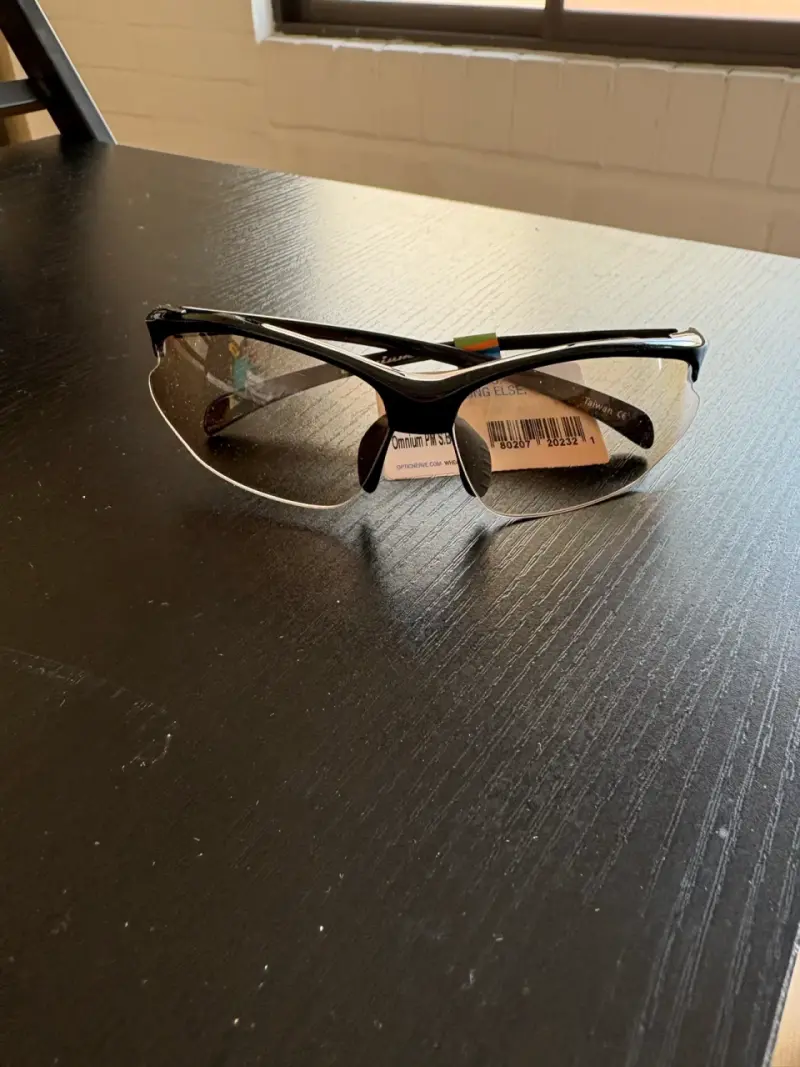 Lentes fotocromáticos deportivos - 2