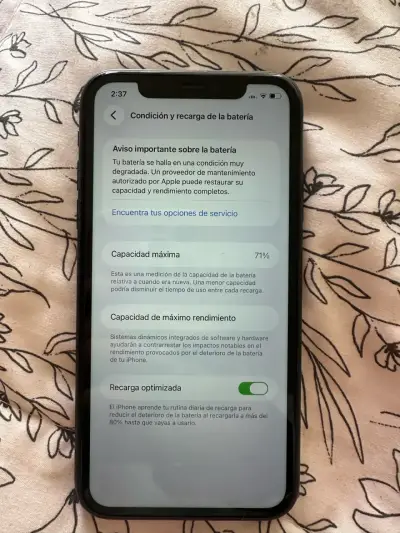 iPhone 11 negro en caja original - miniatura 5