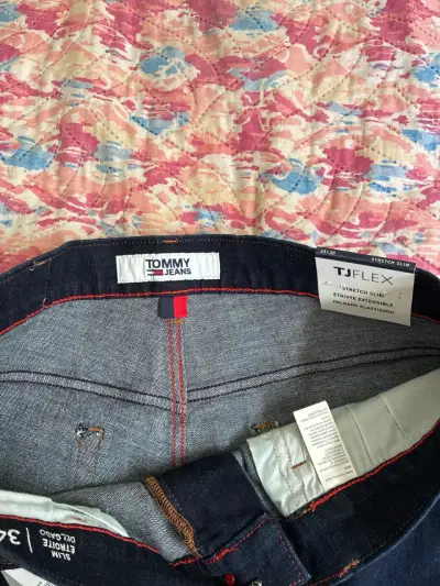 Jeans Tommy azul oscuro nuevos - miniatura 3