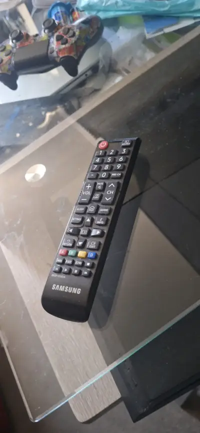 Televisor Samsung 45 pulgadas - miniatura 2