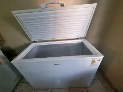 Freezer dual horizontal Daewoo blanco - miniatura 2