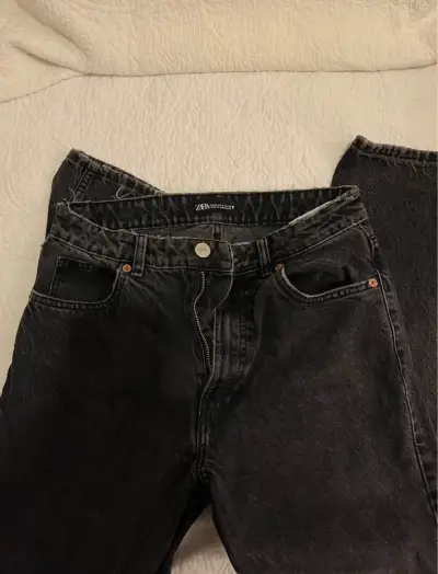 Jeans negros Zara - miniatura 1