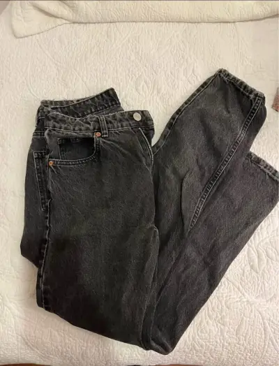 Jeans negros Zara - miniatura 4