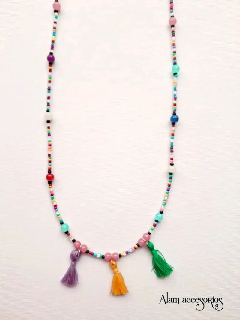 Collar de cuentas colorido - 2