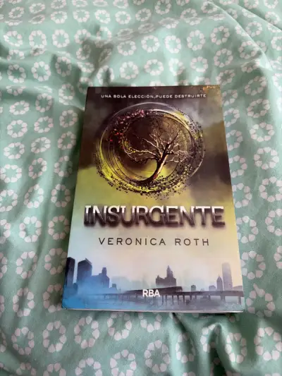 Trilogía Divergente de Veronica Roth - miniatura 3