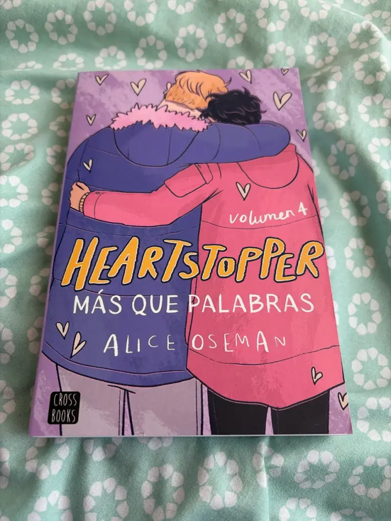 Libro Heartstopper Volumen 4