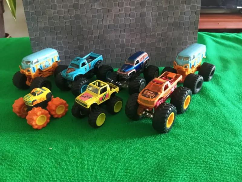 Colección de autos a escala - 2