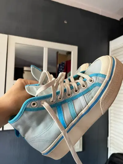 Zapatillas Adidas - miniatura 1