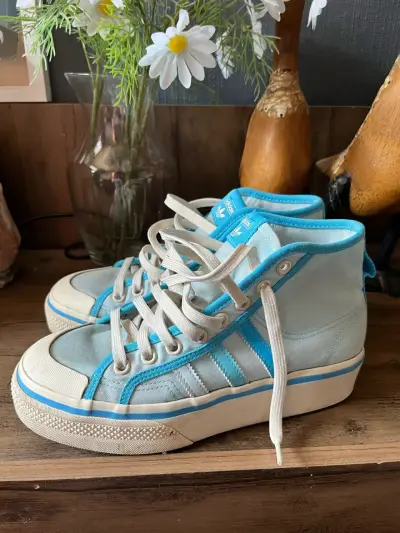 Zapatillas Adidas - miniatura 3