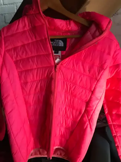 Chaqueta rosada The North Face - miniatura 1