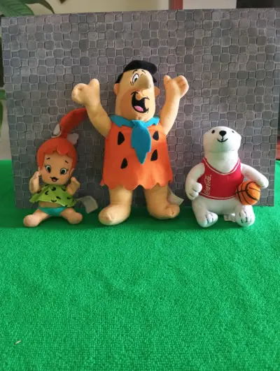 Set de peluches personajes famosos - miniatura 1