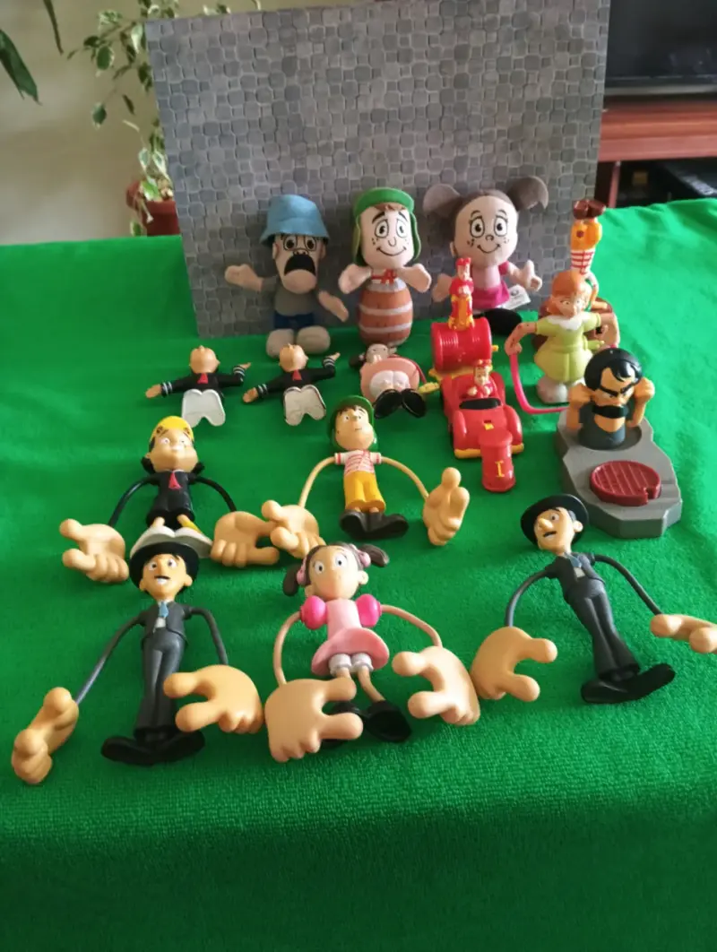 Set de peluches personajes famosos - 3