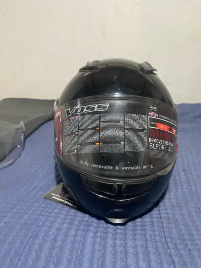 Casco de moto Voss negro  555 g2 - miniatura 1