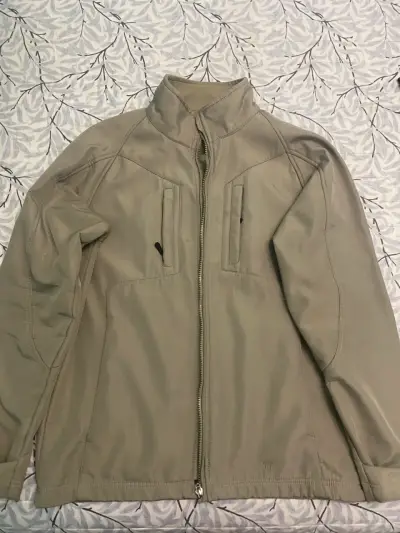 Chaqueta beige - miniatura 2