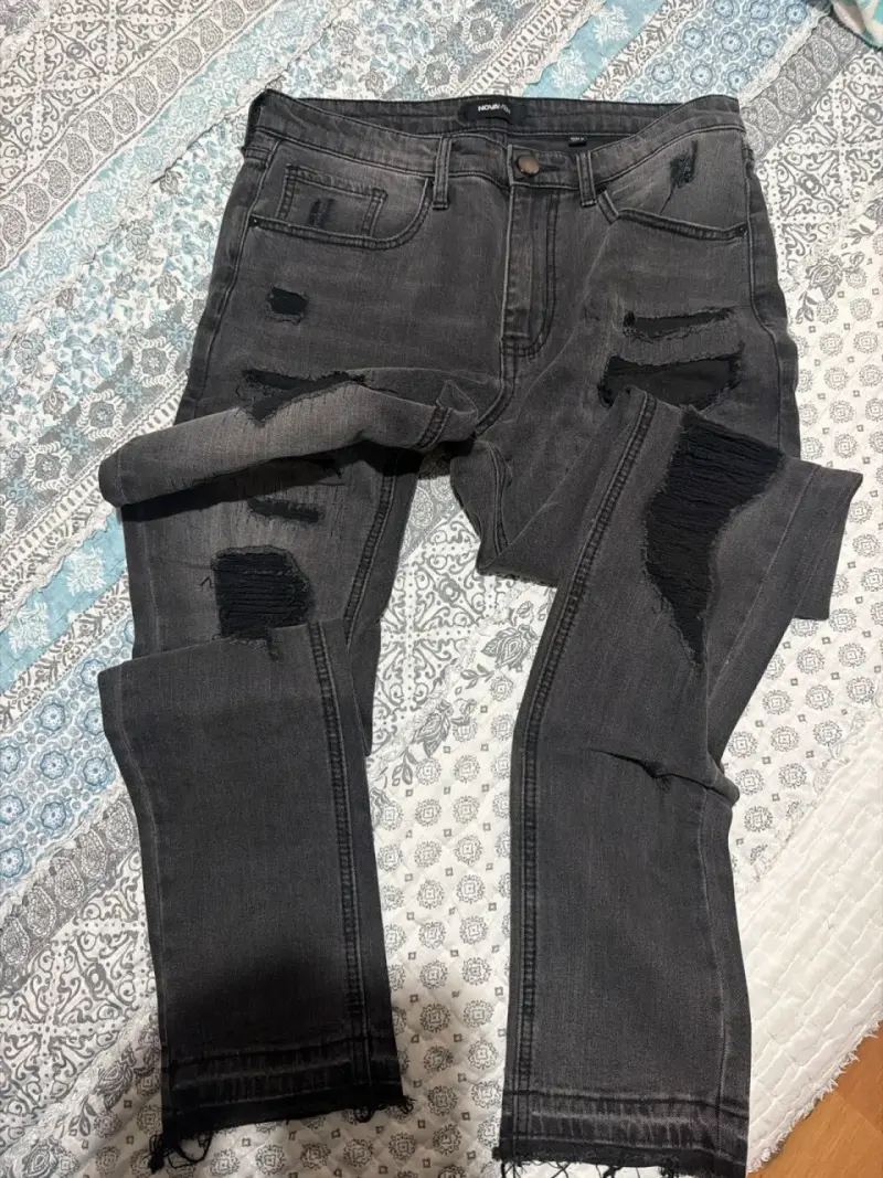 Jeans negros desgastados fashion nova talla 40 - 3