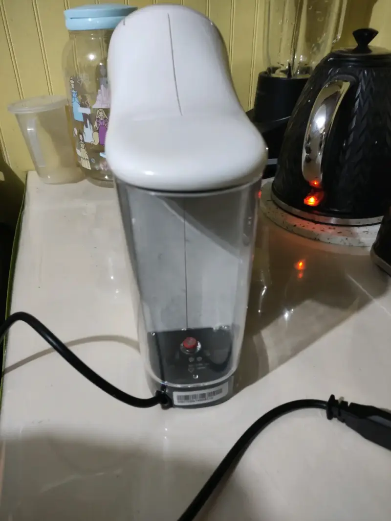 Cafetera Dolce gusto - 4