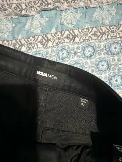 Pantalones cargo negros - miniatura 3