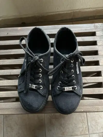 Zapatillas negras plataforma - miniatura 2
