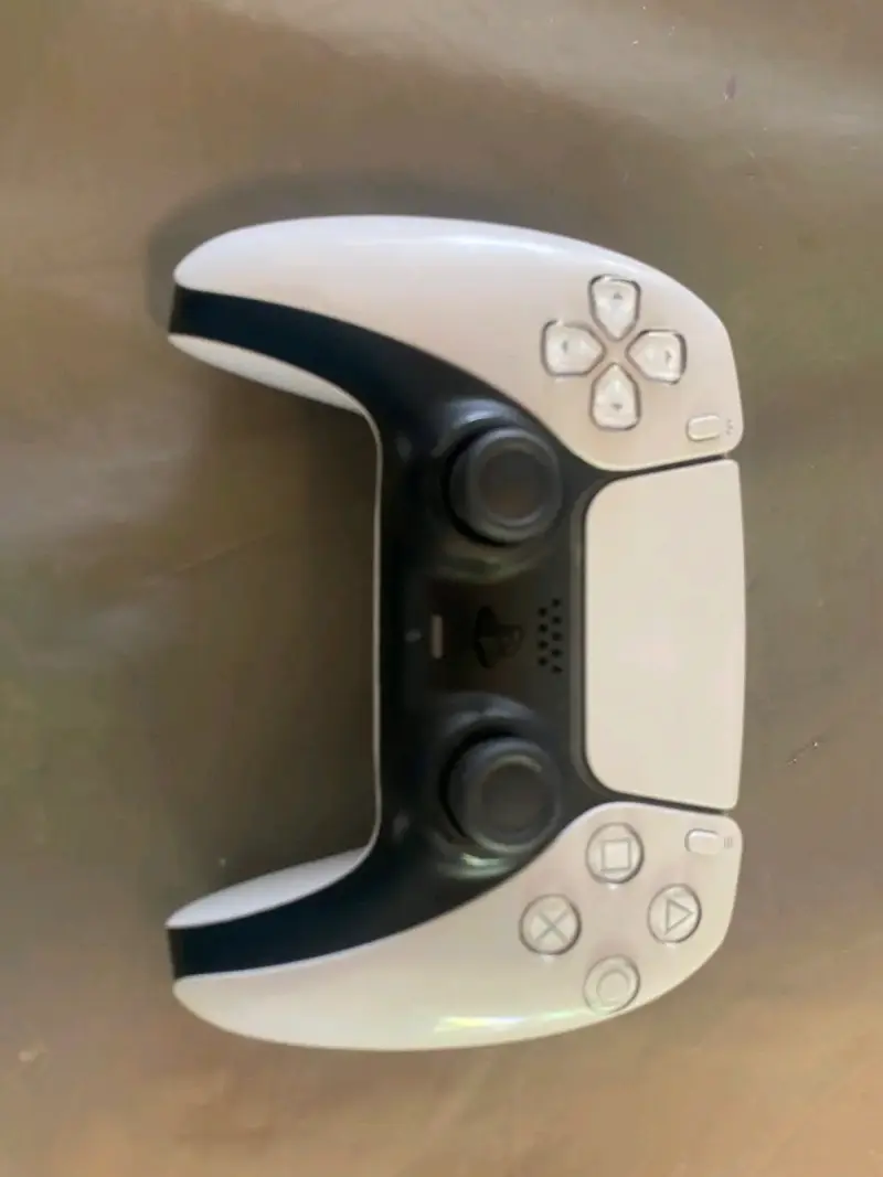 Consola PlayStation 5 blanca - 4