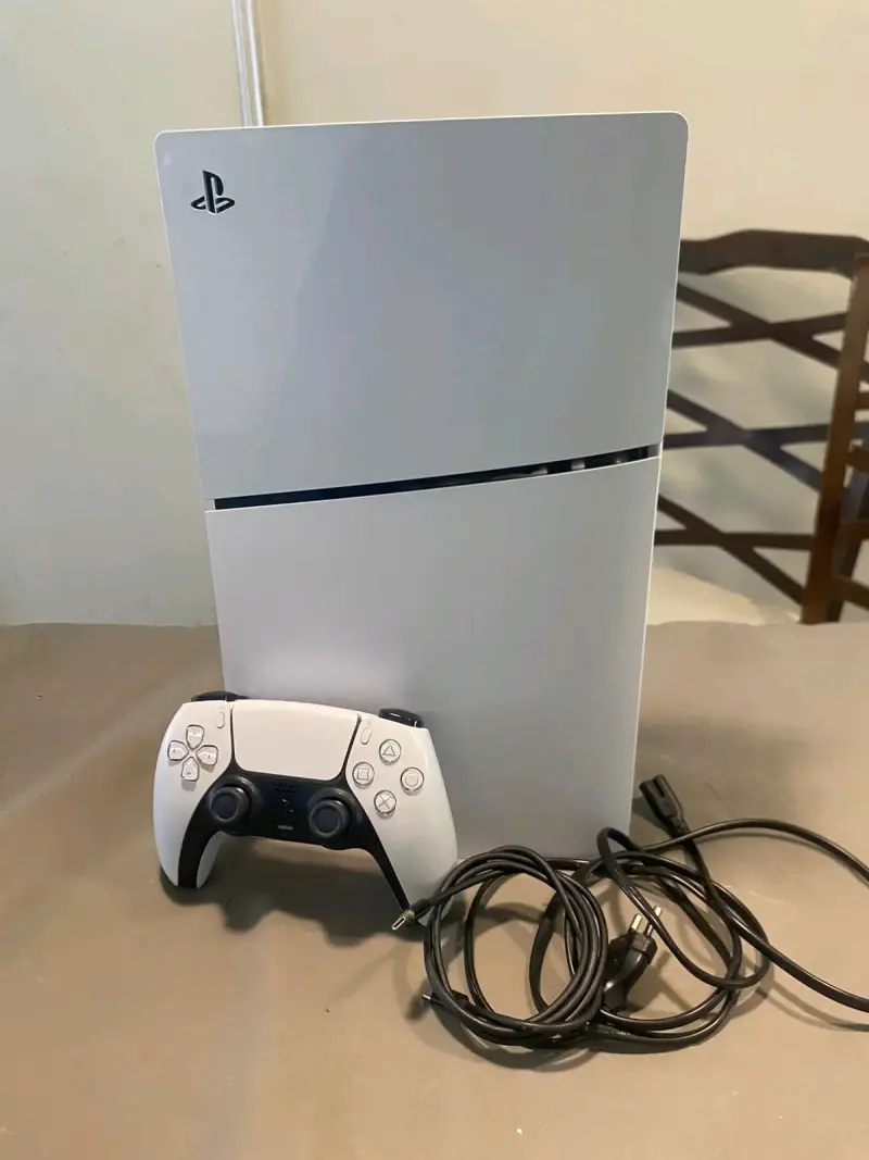 Consola PlayStation 5 blanca - 6