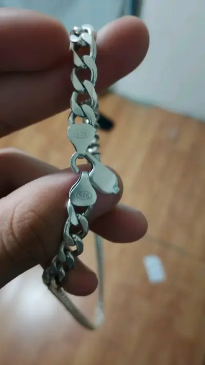 Cadena de plata gruesa - miniatura 2