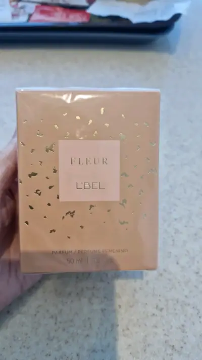 Perfume femenino Fleur L'Bel 50ml - miniatura 1