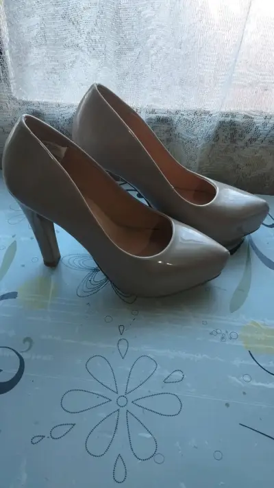 Zapatos de tacón beige Index - miniatura 3