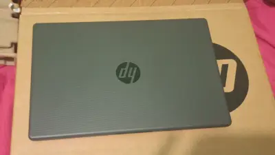 Notebook HP 245 g10 14" 512 ssd NUEVO - miniatura 4