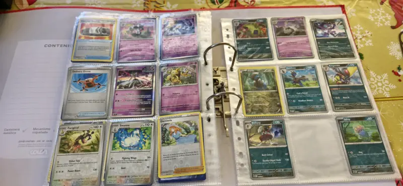 Álbum de cartas coleccionables Pokémon