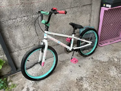 Bicicleta Altitude Aro 20 para niña - miniatura 1