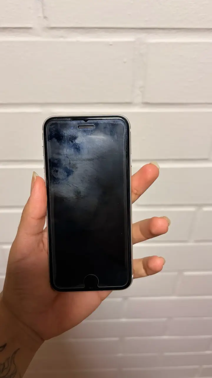 iphone SE 2022 - 2
