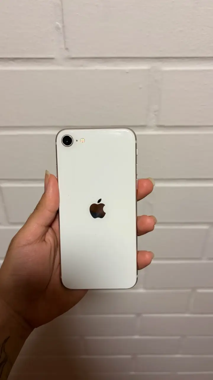 iphone SE 2022 - 3