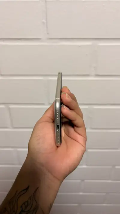 iphone SE 2022 - miniatura 5