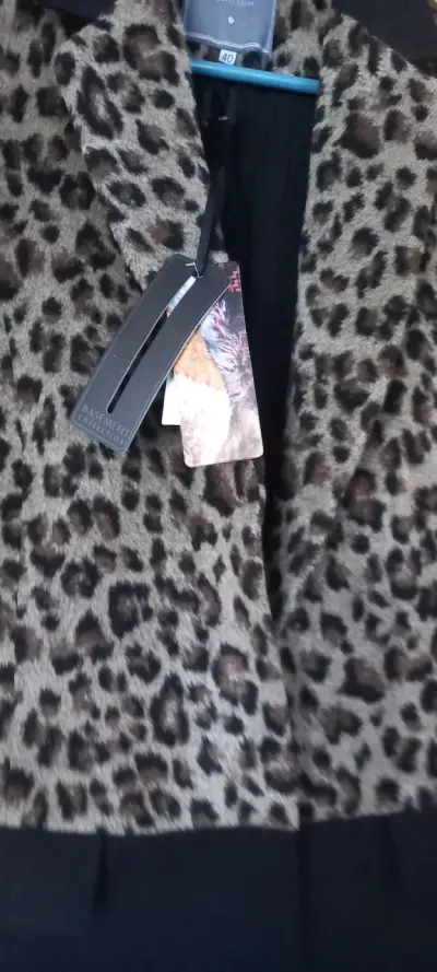 Abrigo animal print mujer - miniatura 4