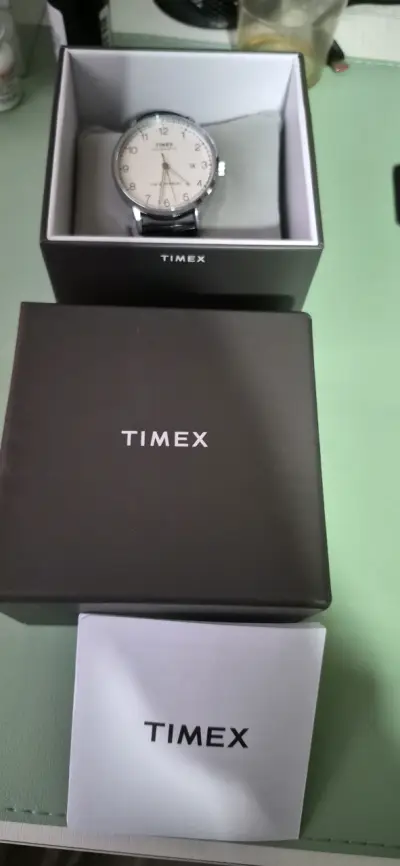 Reloj Timex automático negro The Waterbury series - miniatura 4