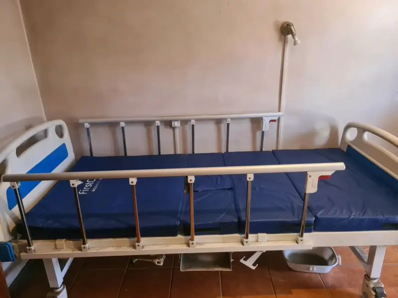 Cama clínica First Care - 2