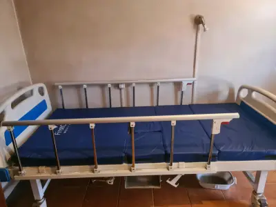 Cama clínica First Care - miniatura 2