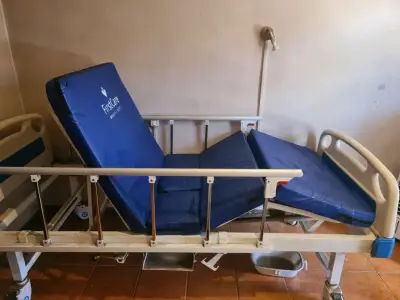 Cama clínica First Care - miniatura 3