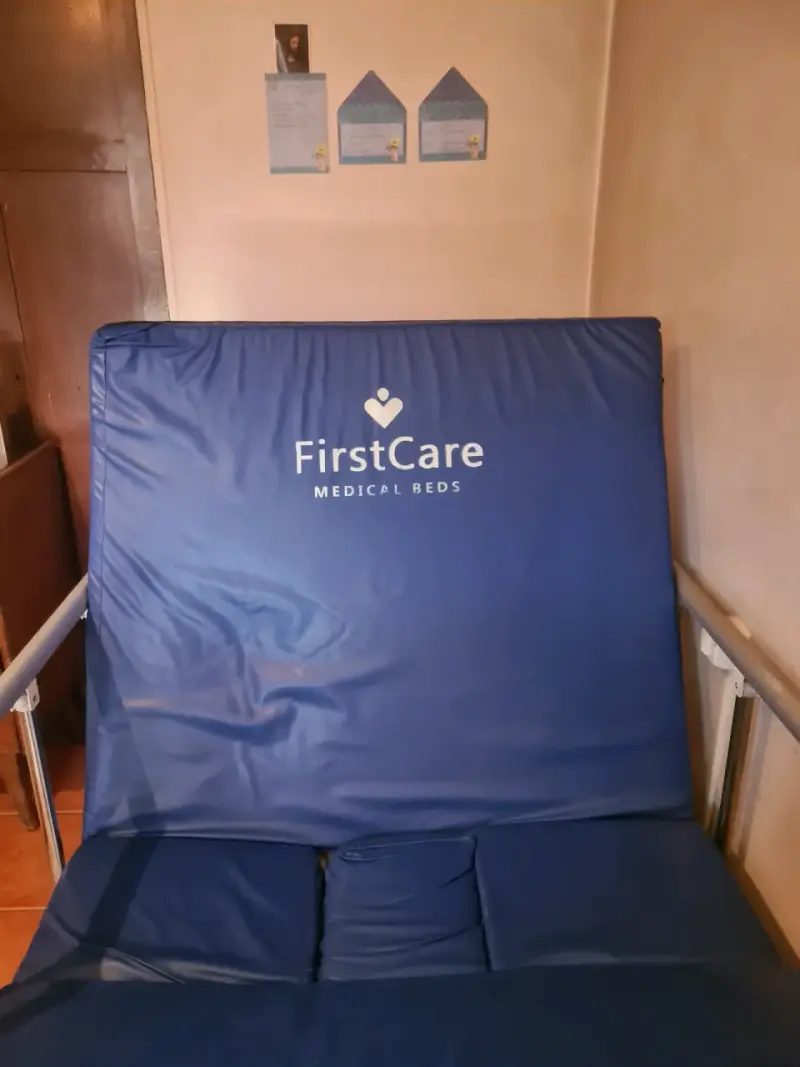 Cama clínica First Care - 4