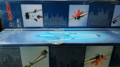 Trípode Bosch BT160 Profesional - miniatura 1
