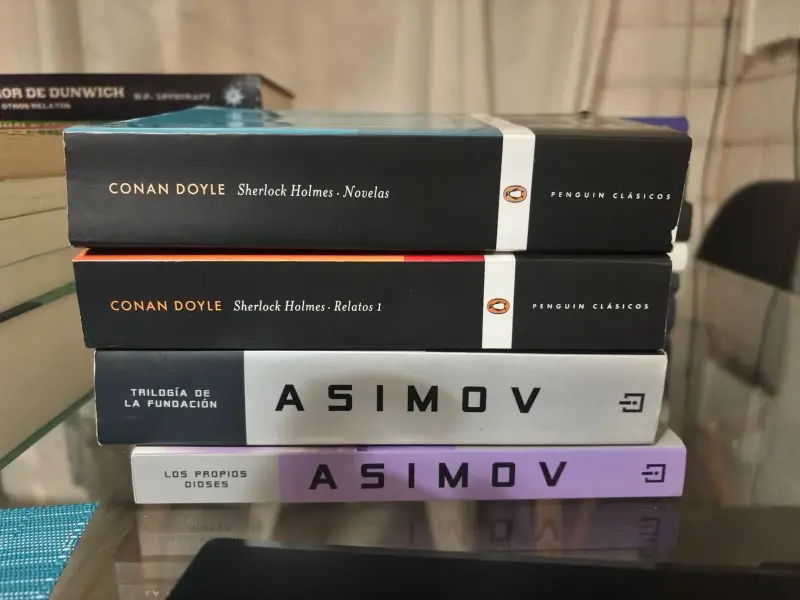 Colección de libros variados - 4