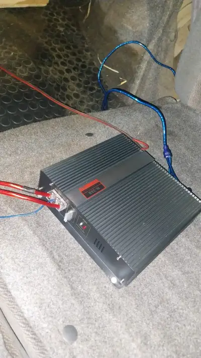 Amplificador para subwoofer auto - miniatura 3