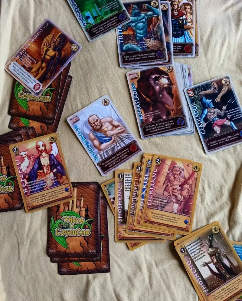 Cartas de juego Mitos y Leyendas