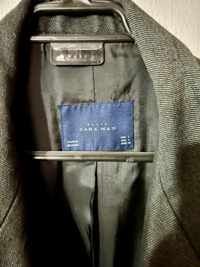 Abrigo gris oscuro elegante - miniatura 3